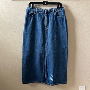Liz Claiborne Women’s Denim Skirt 100% Cotton Size 12
